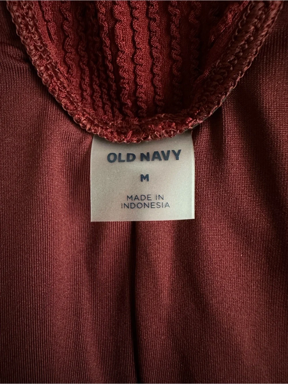 ✨ Old Navy Red Textured One Piece Swimsuit NWT Size M Resort Chic Style